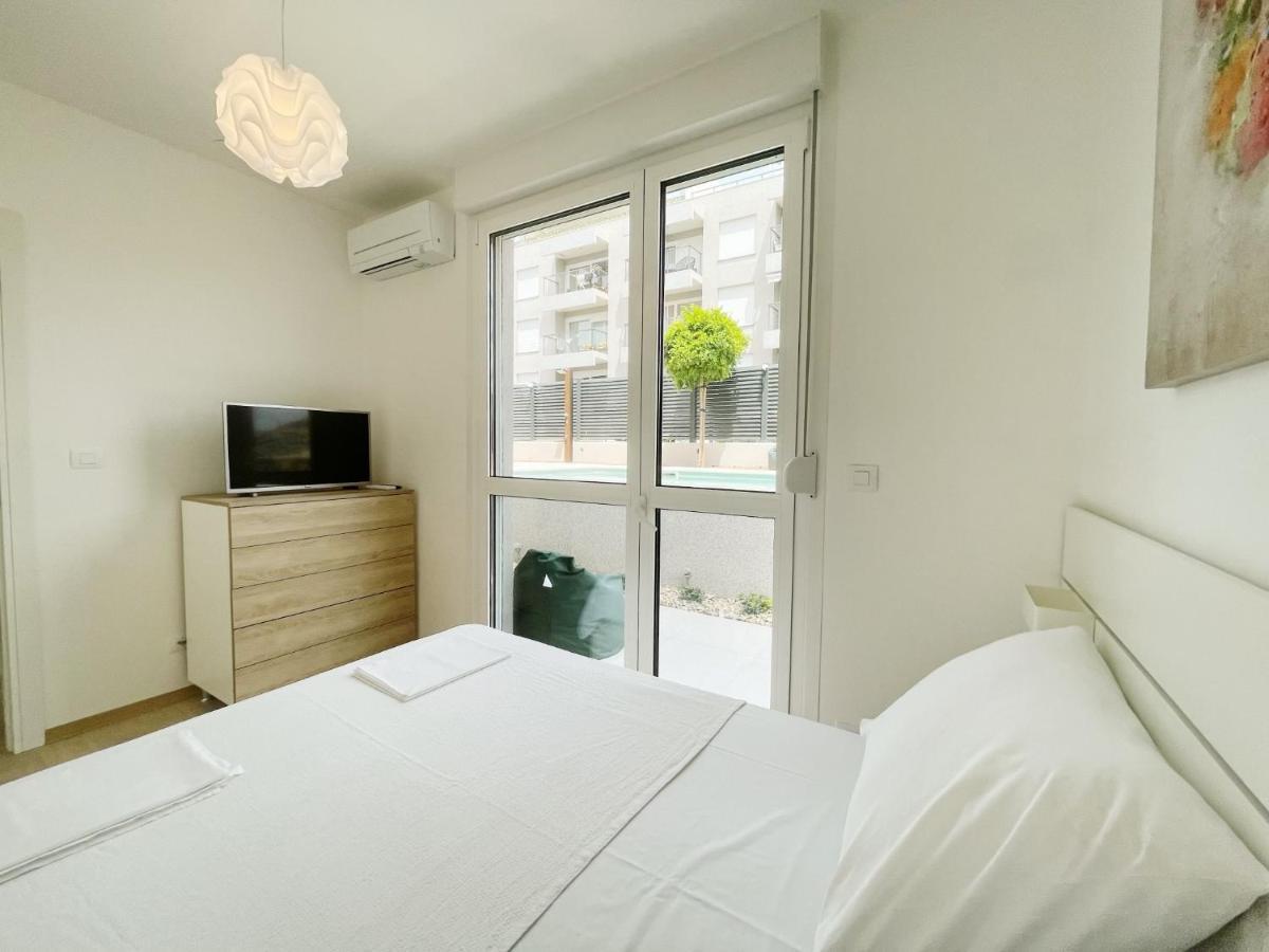 Cozy Seaside Apartment With Pool & Terrace Split Eksteriør bilde
